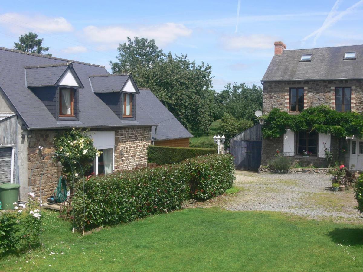 Le Jardin B&B Isigny-le-Buat Екстер'єр фото